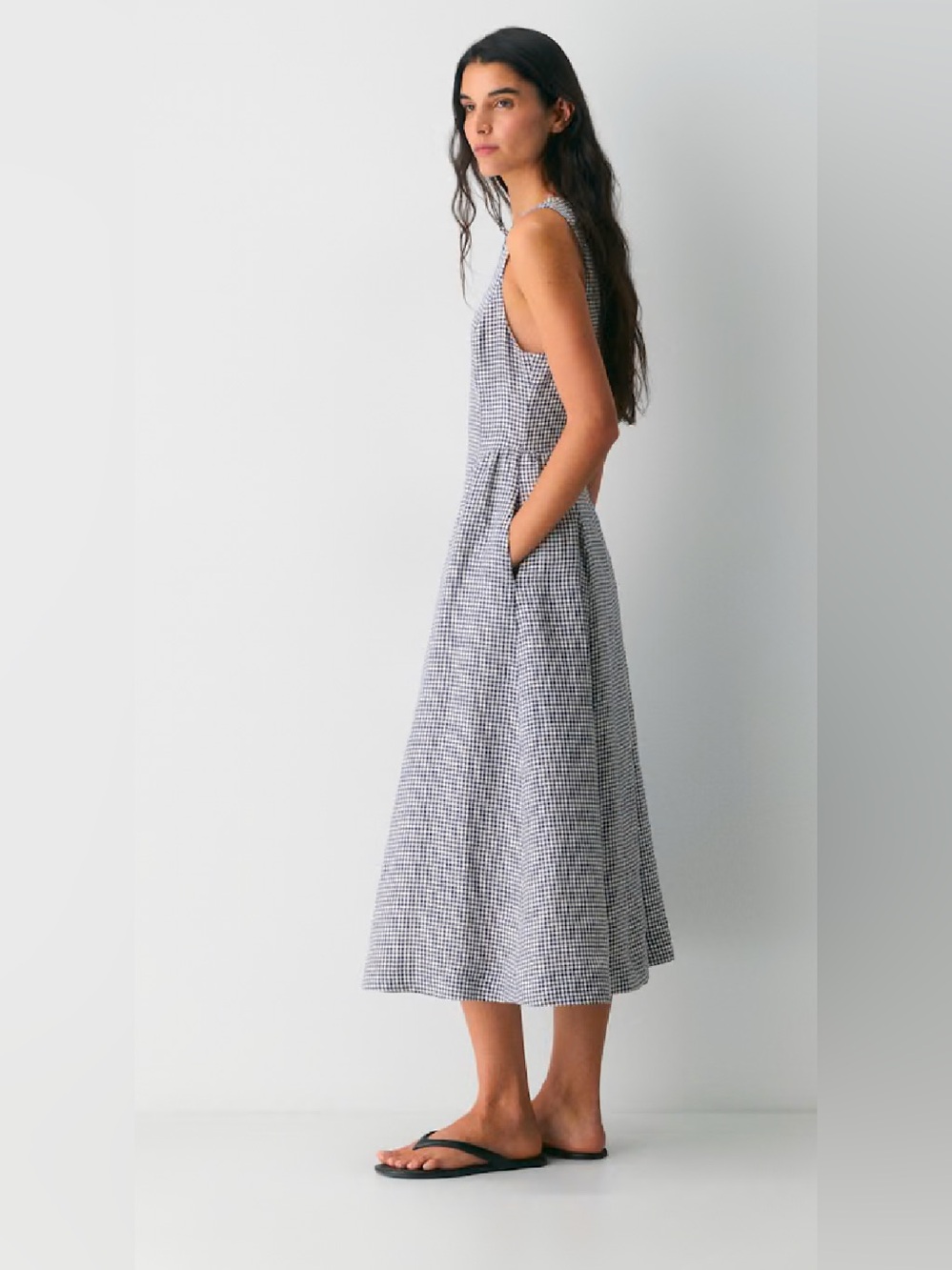 Wilfred Black and White Gingham Midi Dress - Picture 3 of 12